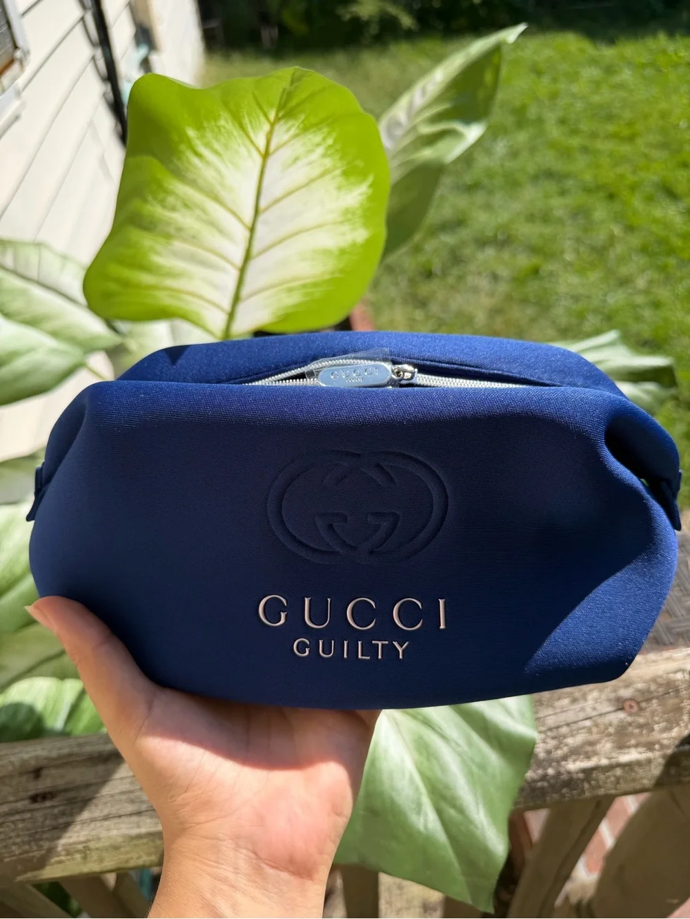 Gucci Navy Blue Guilty Men’s Sunglasses Case